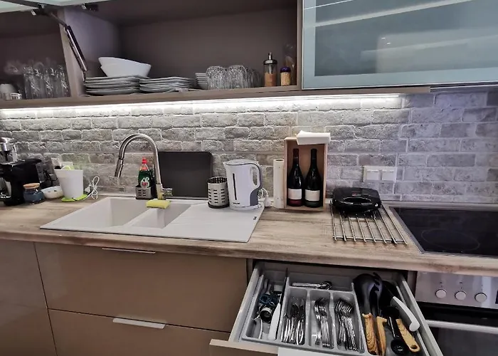 Apartamento Family Zornitsa Néa Fókaia